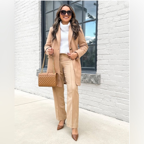 Brand New Wool Blend Ann Taylor Coat, Size XS - Picture 4 of 8